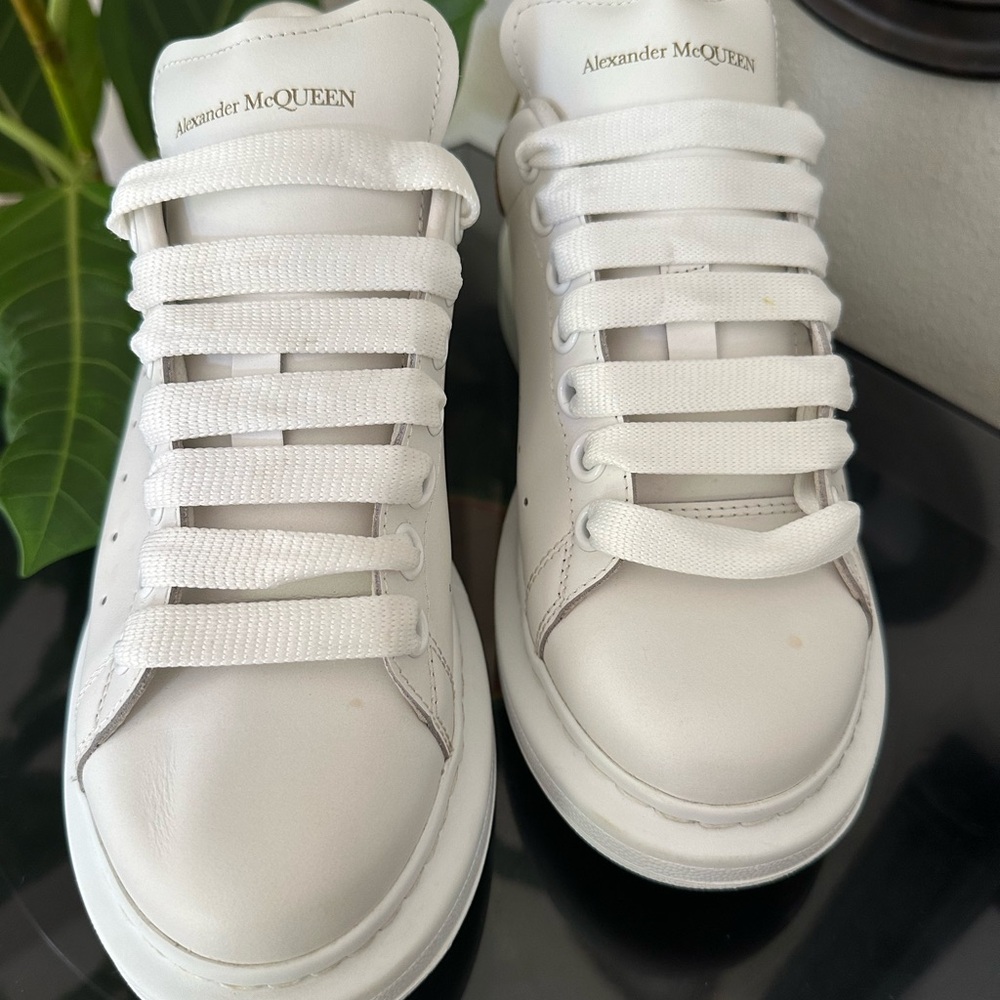 Alexander McQueen sneakers women’s